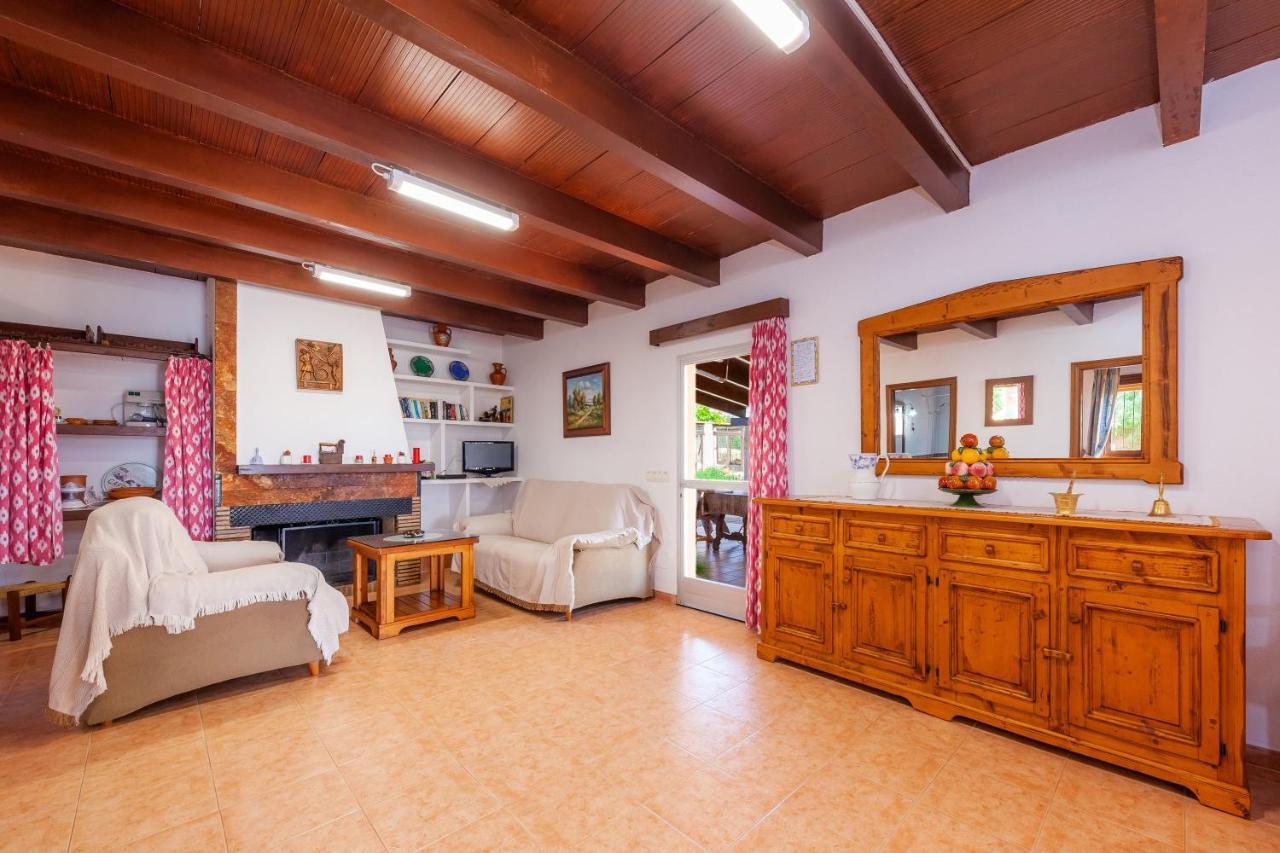 With Private Pool And Barbecue Vakantiehuis *